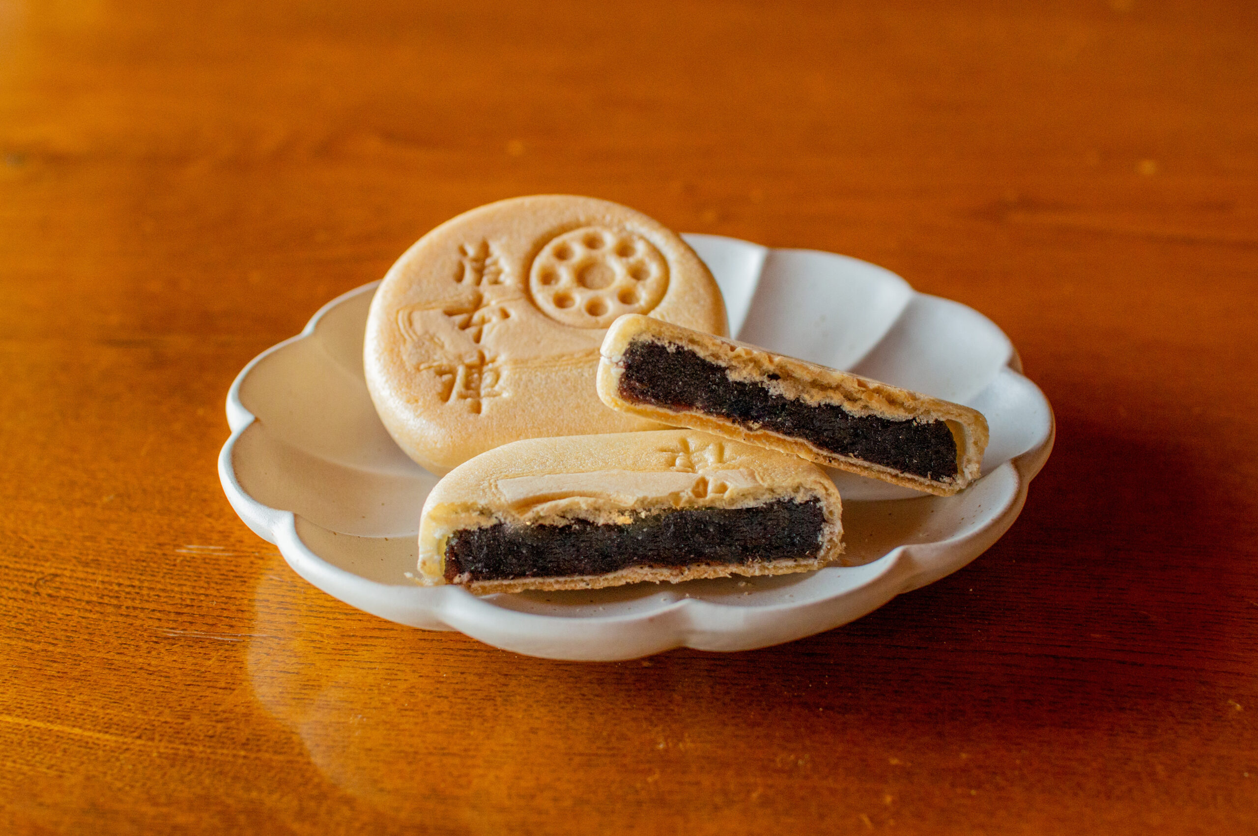 本陣もなか-ごま