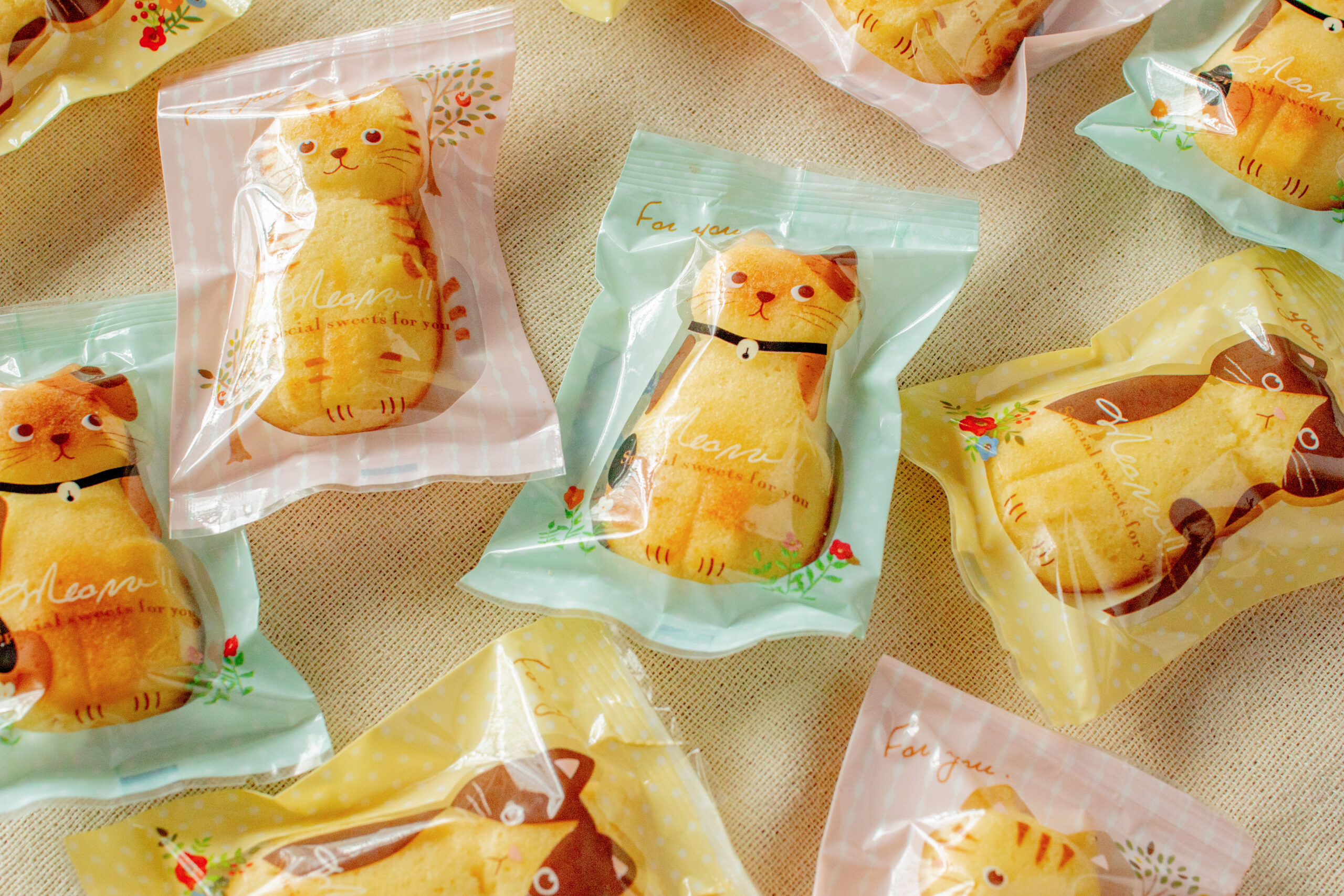 にゃんにゃんマドレーヌ